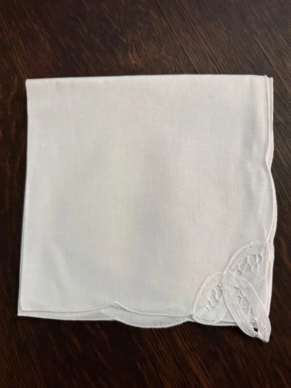 SET OF 6 BRAND NEW WHITE CLOTH NAPKINS COTTAGECORE VICTORIAN